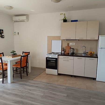 Apartments Villa Stari Koko Omiš Zewnętrze zdjęcie