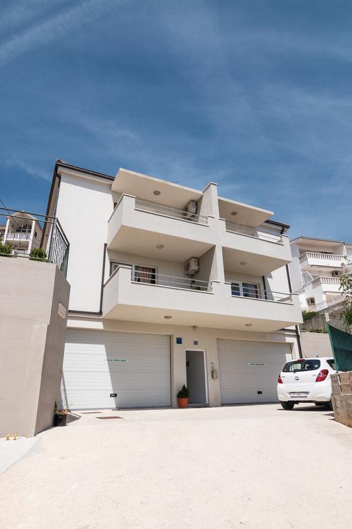 Apartments Villa Stari Koko Omiš Zewnętrze zdjęcie