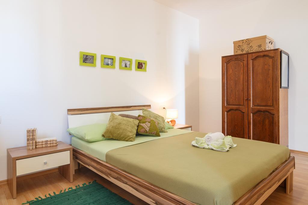 Apartments Villa Stari Koko Omiš Zewnętrze zdjęcie
