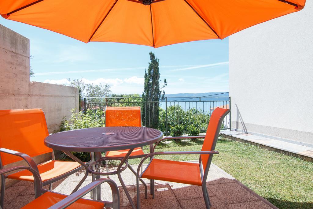 Apartments Villa Stari Koko Omiš Zewnętrze zdjęcie